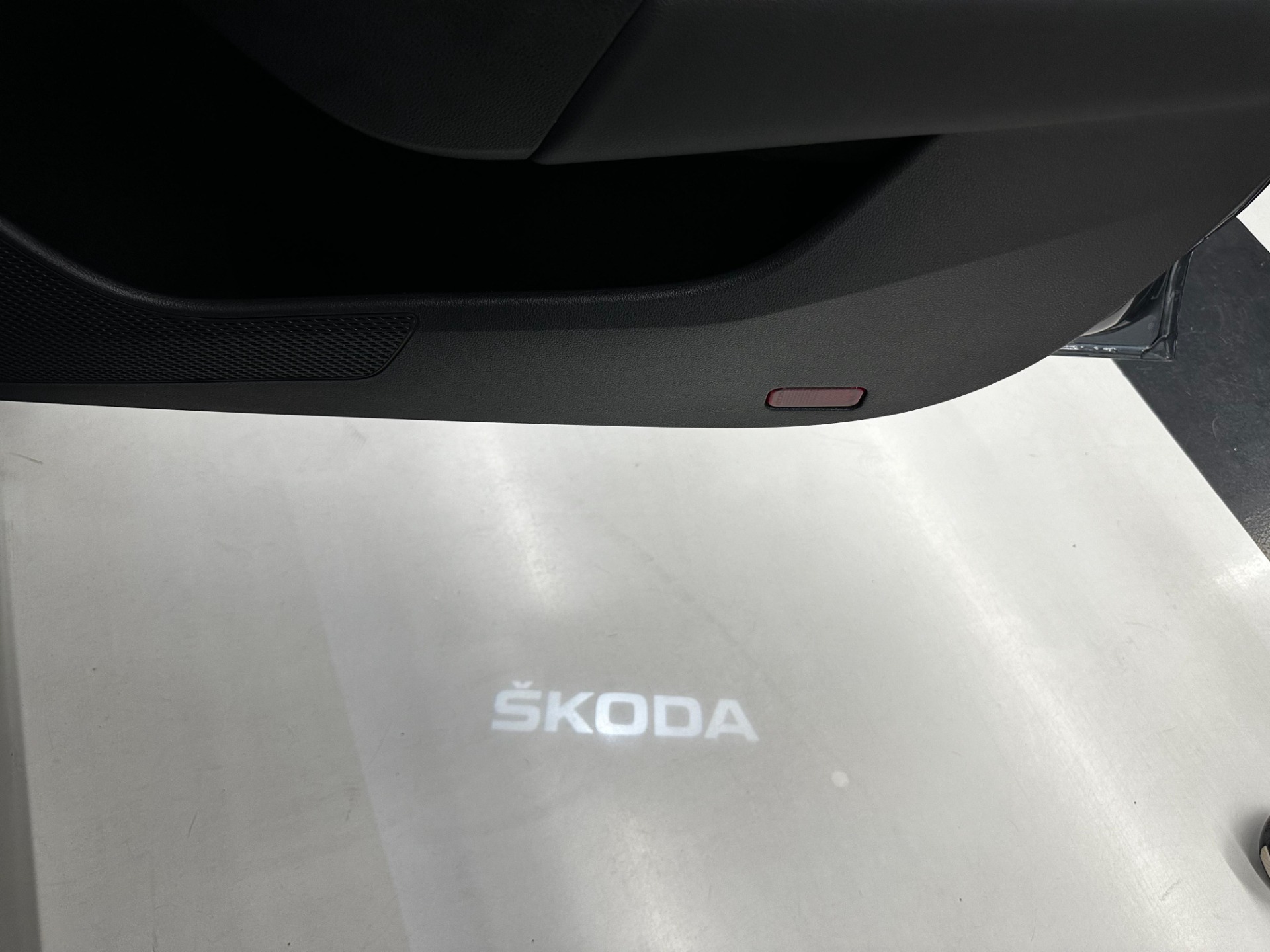 2021 Model Skoda Octavia 1.5 e-Tec Premium-37