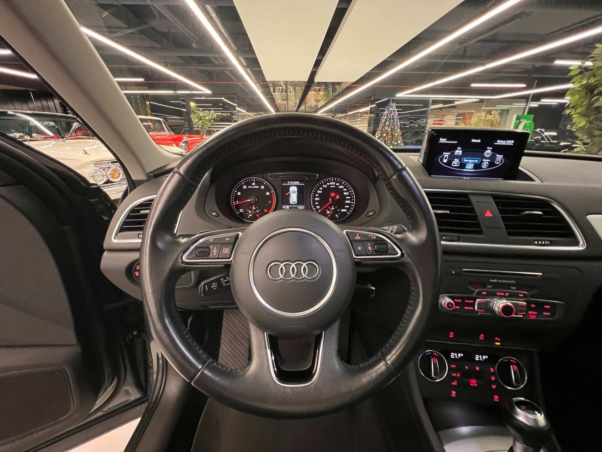 2016 Model Audi Q3 1.4 TFSI-14