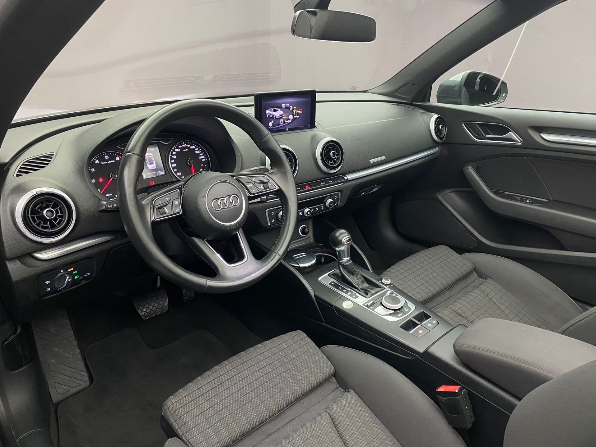 2017 Model Audi A3 Cabrio 1.5 TFSI COD Sport Line-18