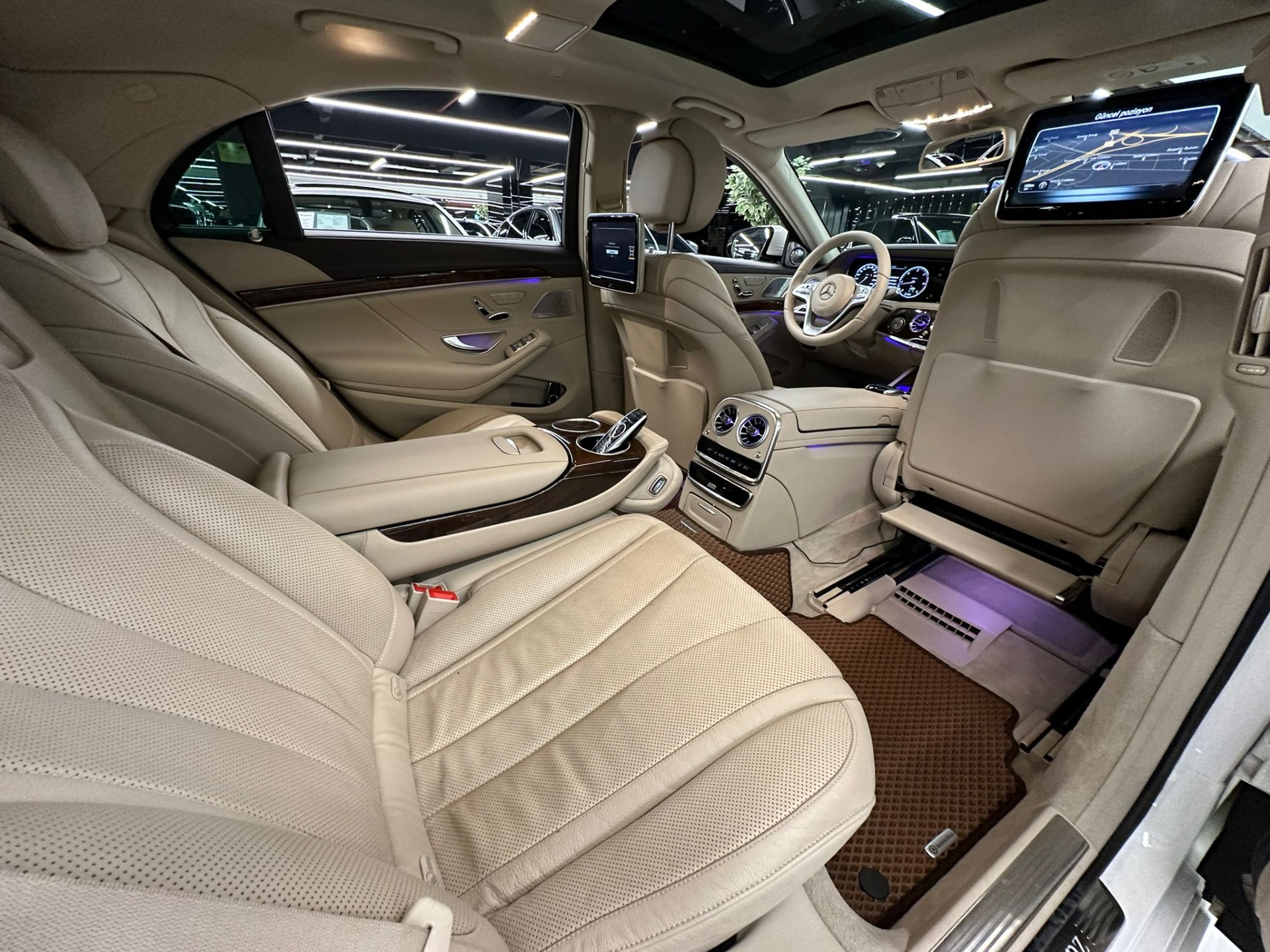 2014 Model Mercedes-Benz S 350 4Matic-23