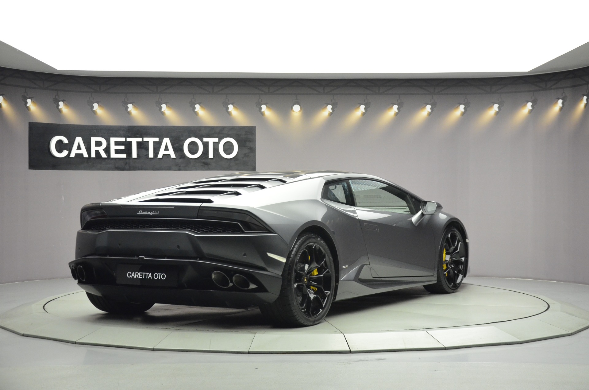 2015 Model  Lamborghini Huracan LP-610-4-12