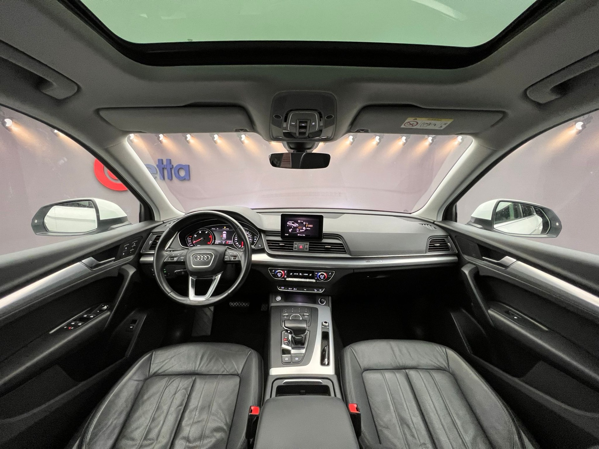 2017 Model Audi Q5 2.0 TDI Quattro Design S-Tronic-12