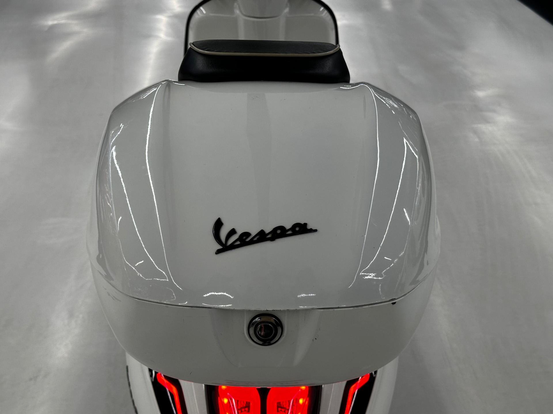 2015 Model Vespa Sprint 125-34