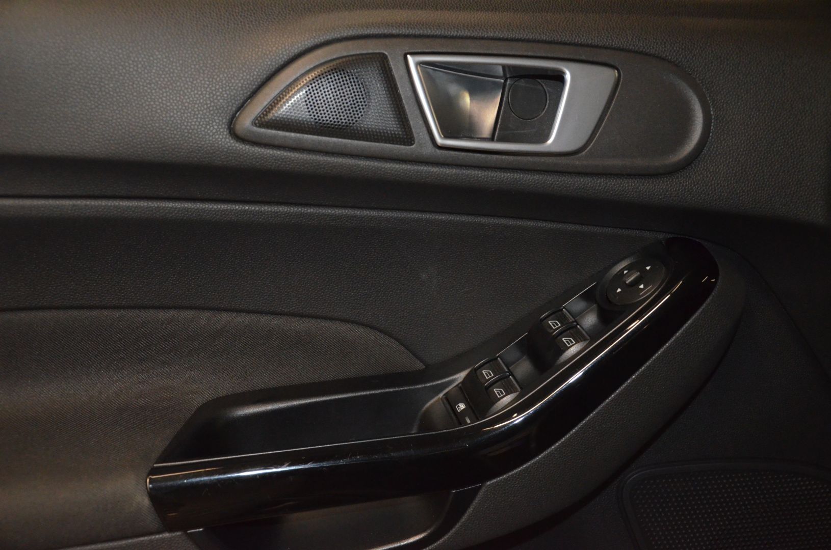 2016 40Bin Km'de,Boyasız 1.5 TDCI Fiesta Titanium-13
