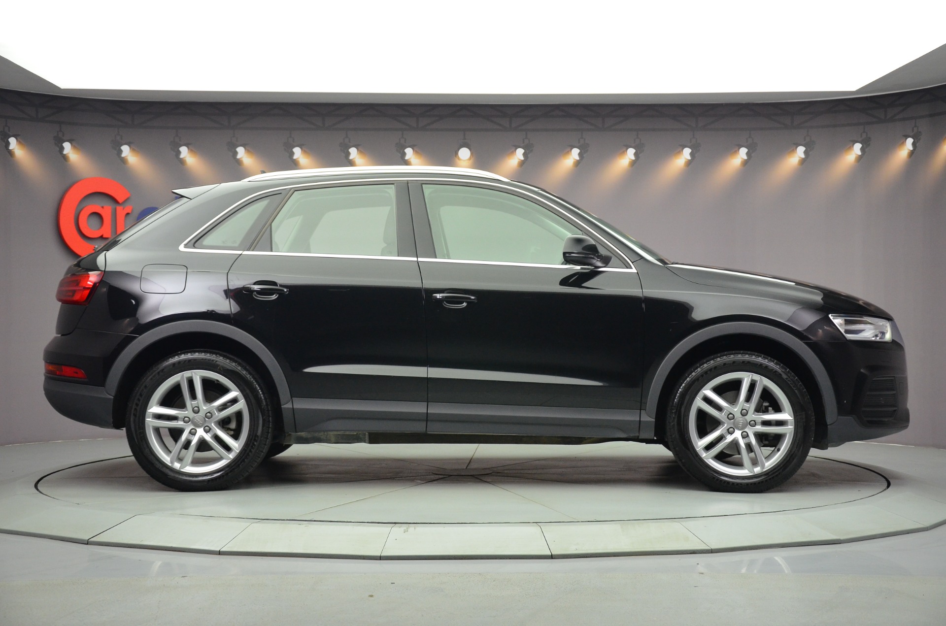 2015 Model Audi Q3 1.4 TFSI-3