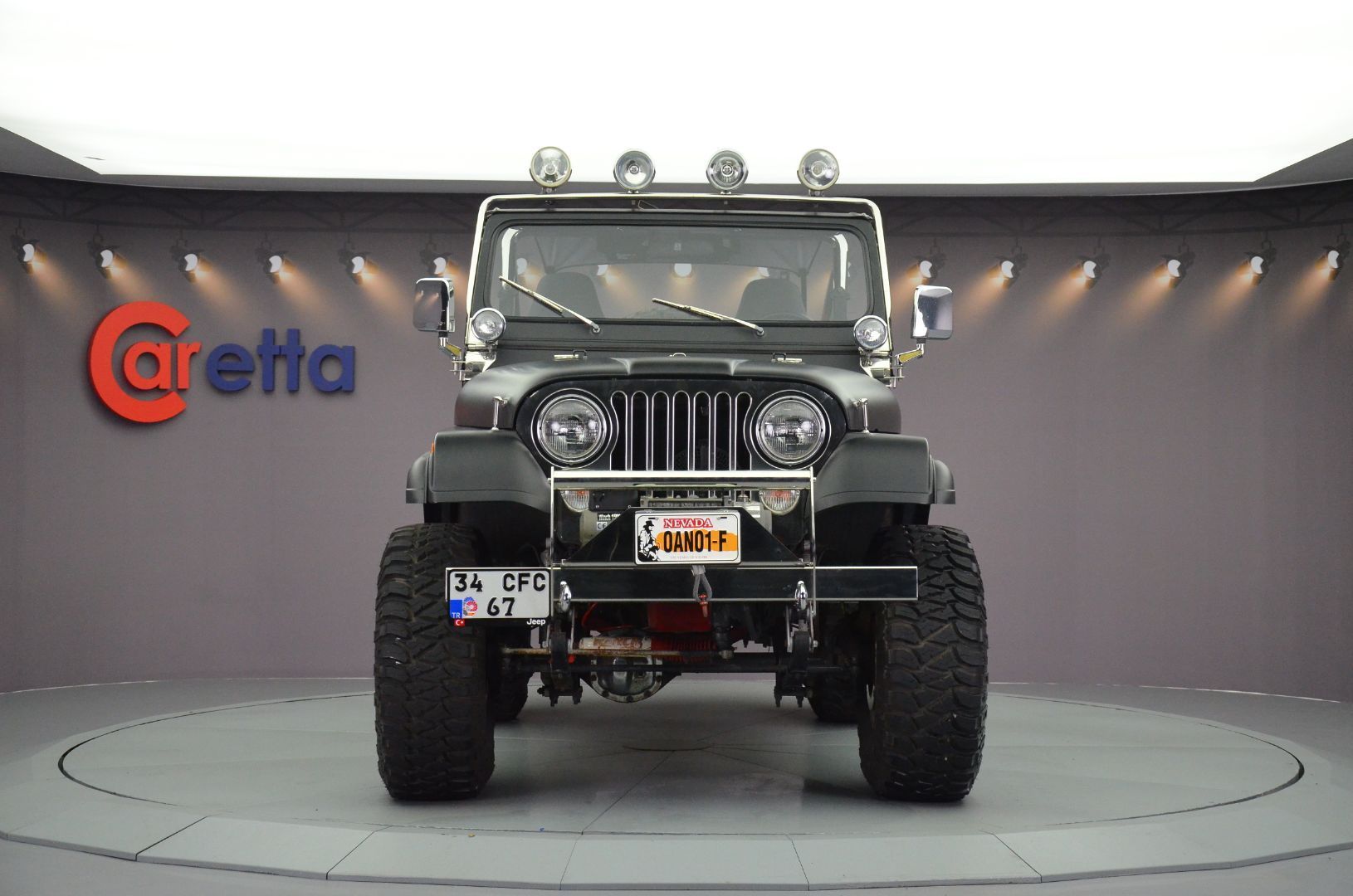 Caretta'dan Emsalsız Full Restorasyon'lu Jeep CJ-5-1