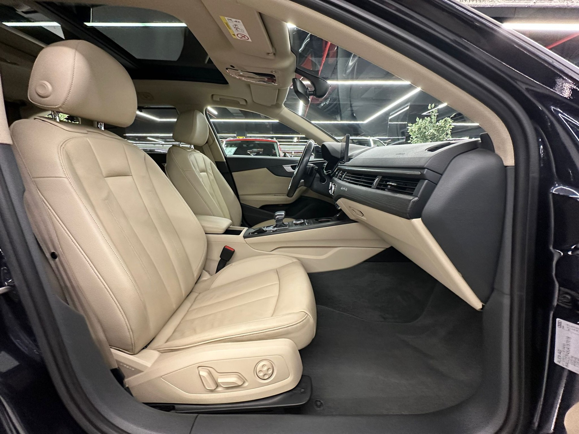 2018 Model Audi A4 Allroad Quattro 2.0 TDI-8