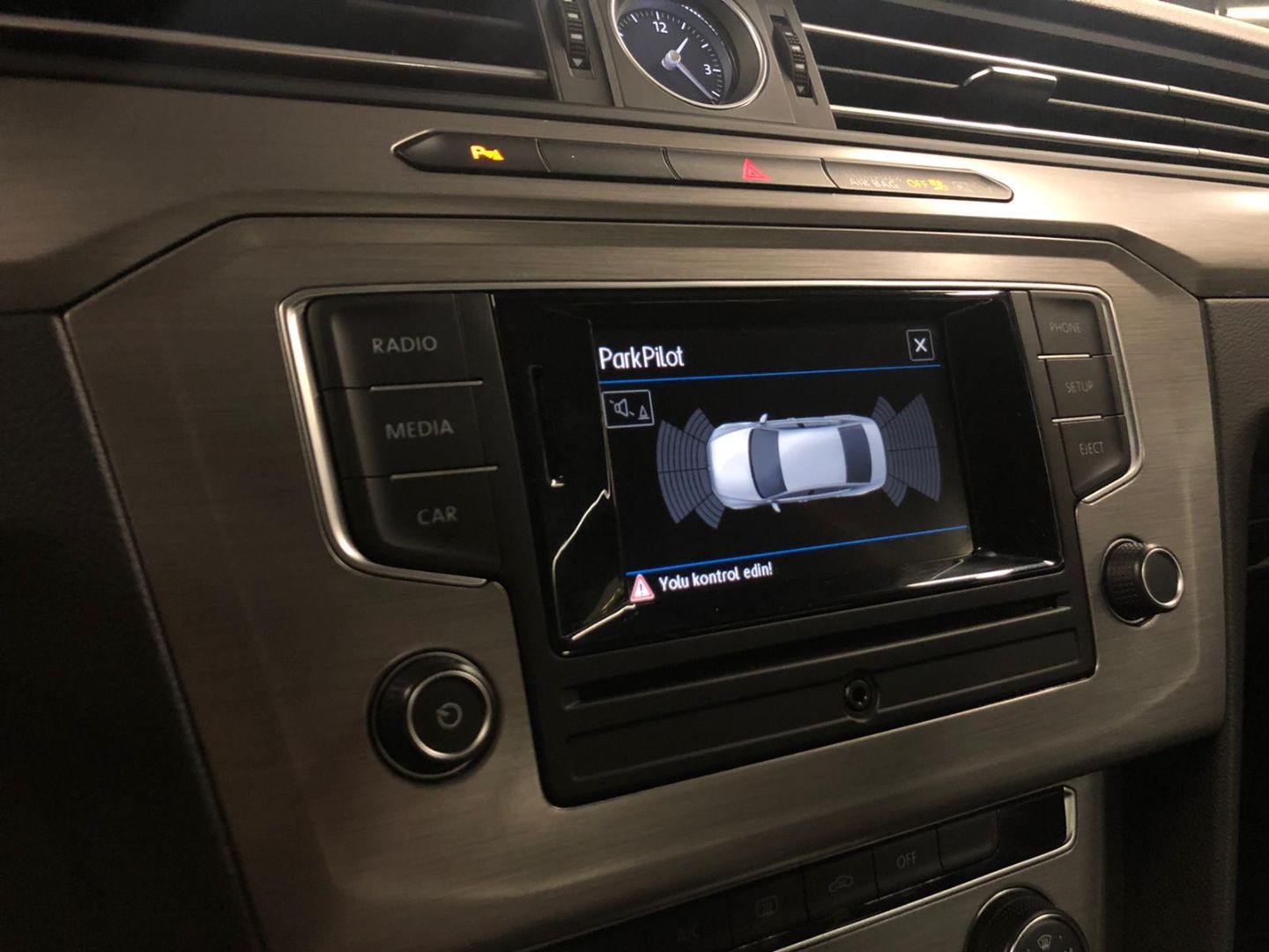 Caretta'dan 2017 Otomatik 1.6 TDI BlueMotion 120 Ps Passat-19