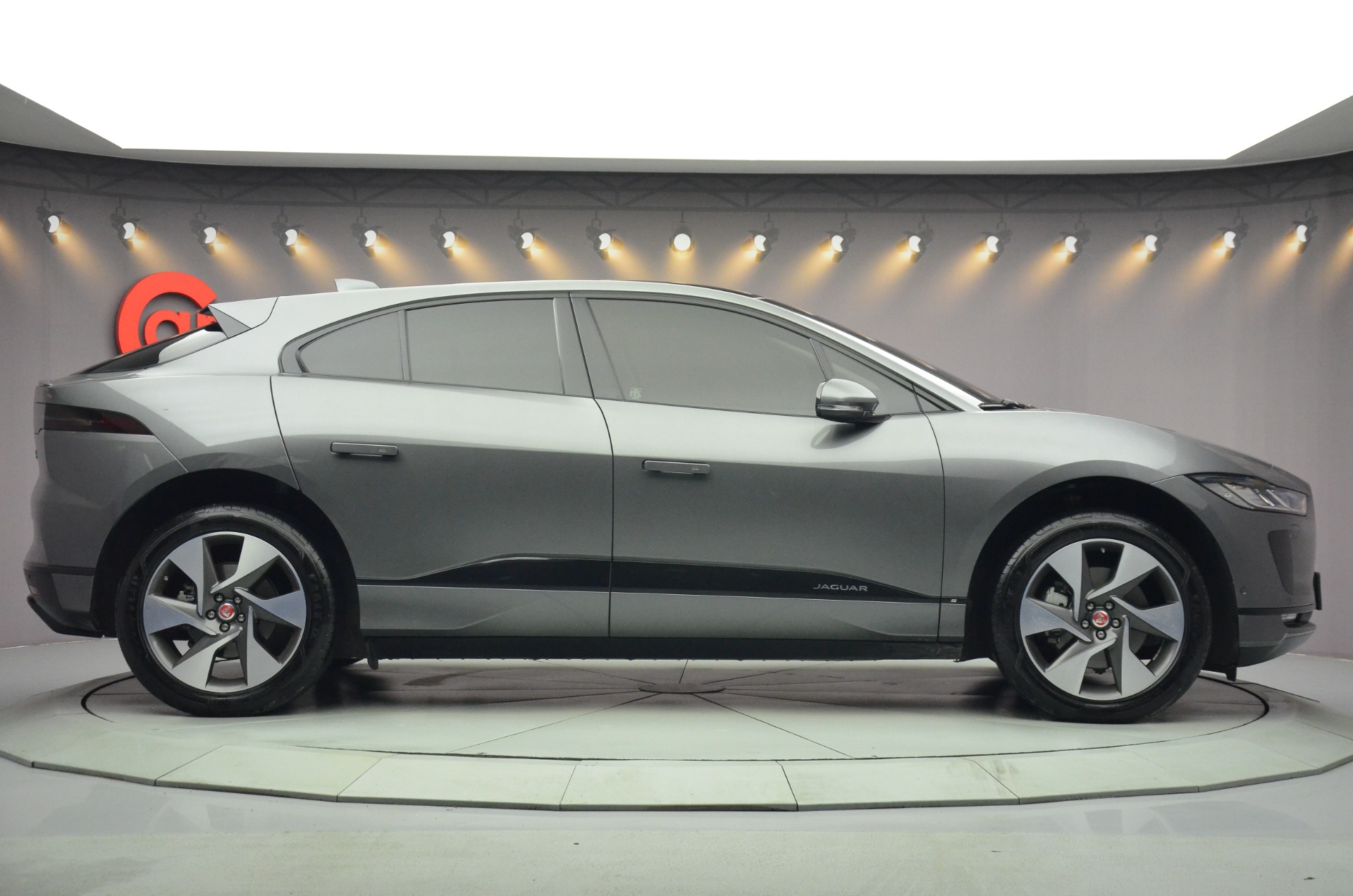 2020 Model Jaguar I-Pace SE-3