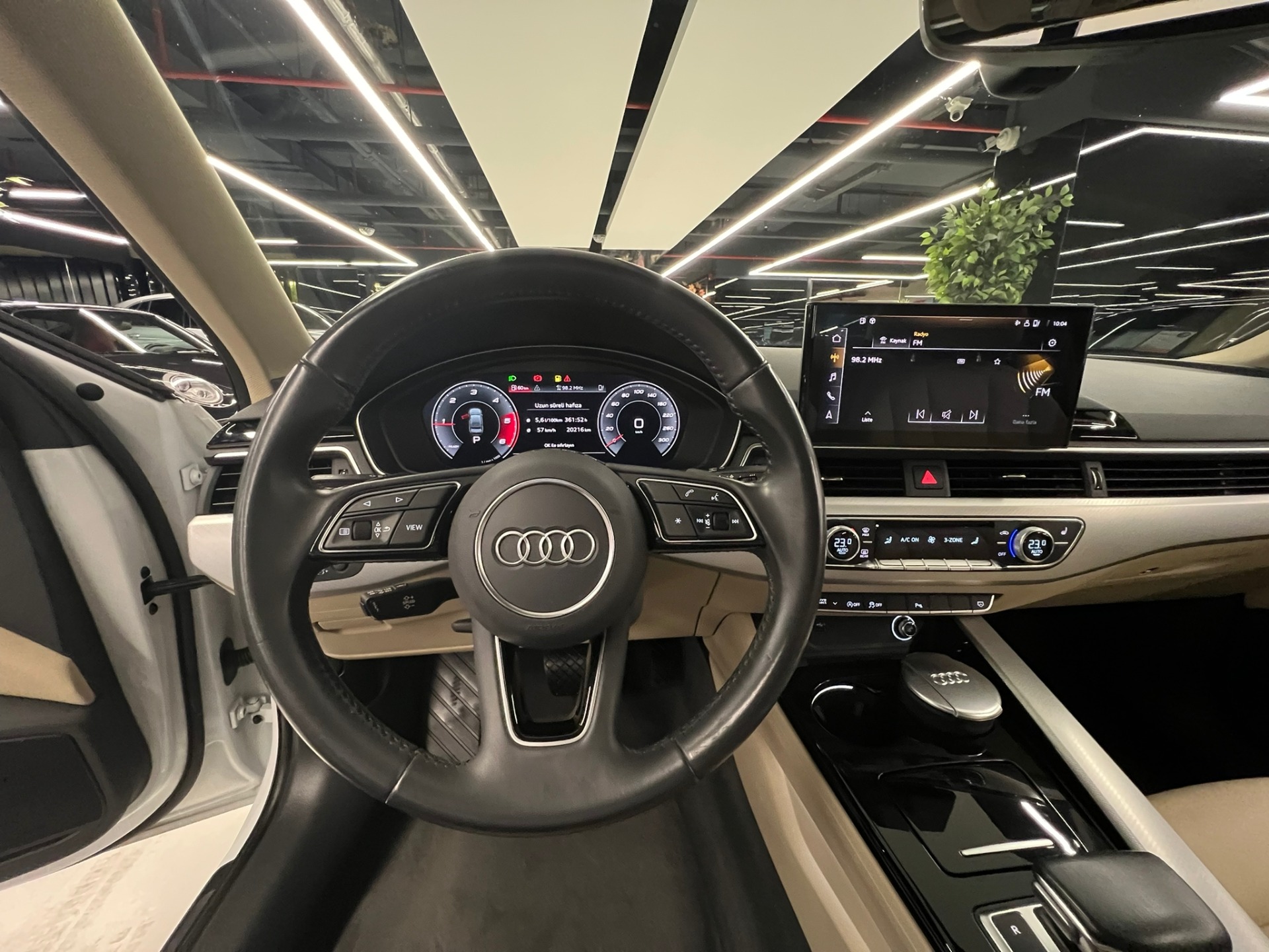 2019 Model Audi A4 40 2.0 TDI Advanced-14