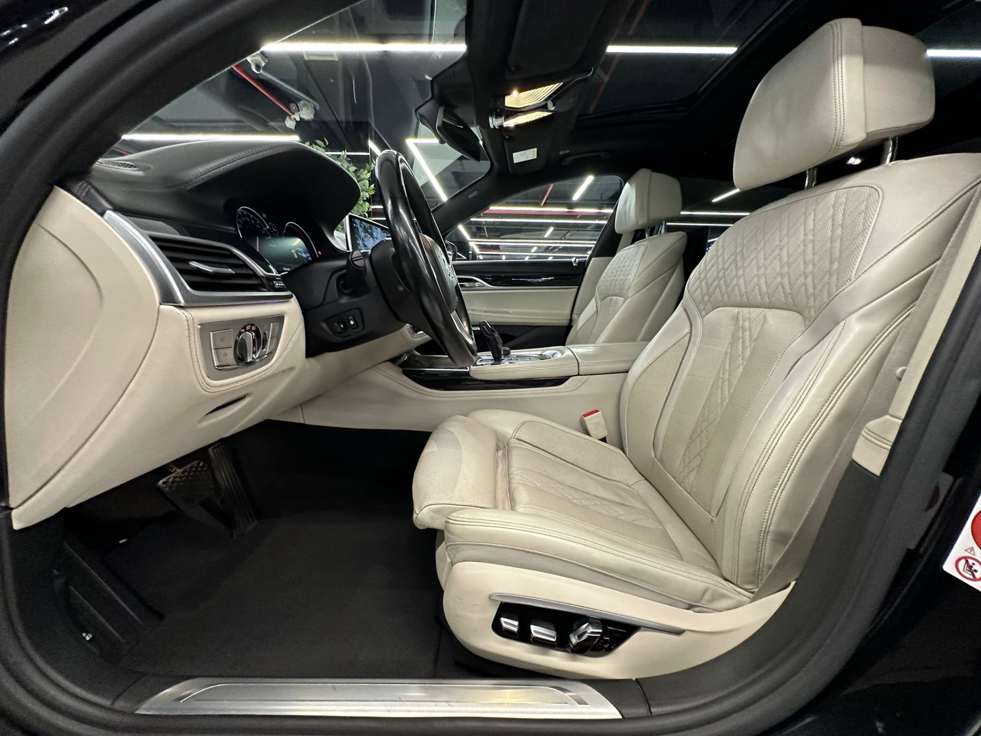 2016 Model Bmw 7 Serisi 730i Long Executive Lounge-15