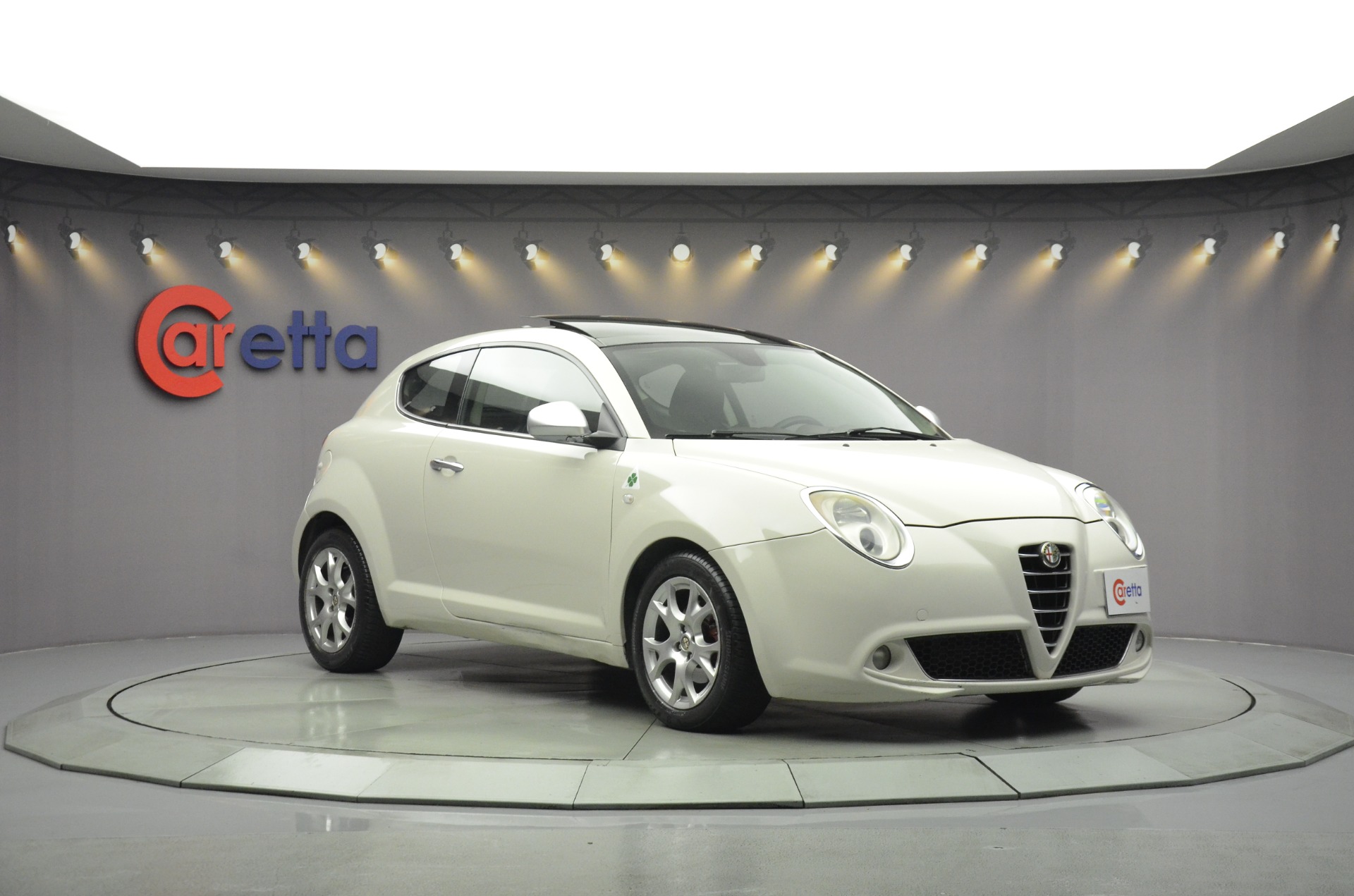 2011 Model Alfa Romeo MiTo 1.6 JTD Distinctive-2