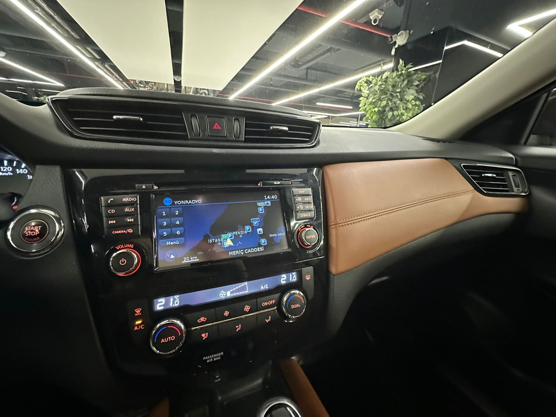2018 Model Nissan X-Trail 1.6 dCi Platinum-17