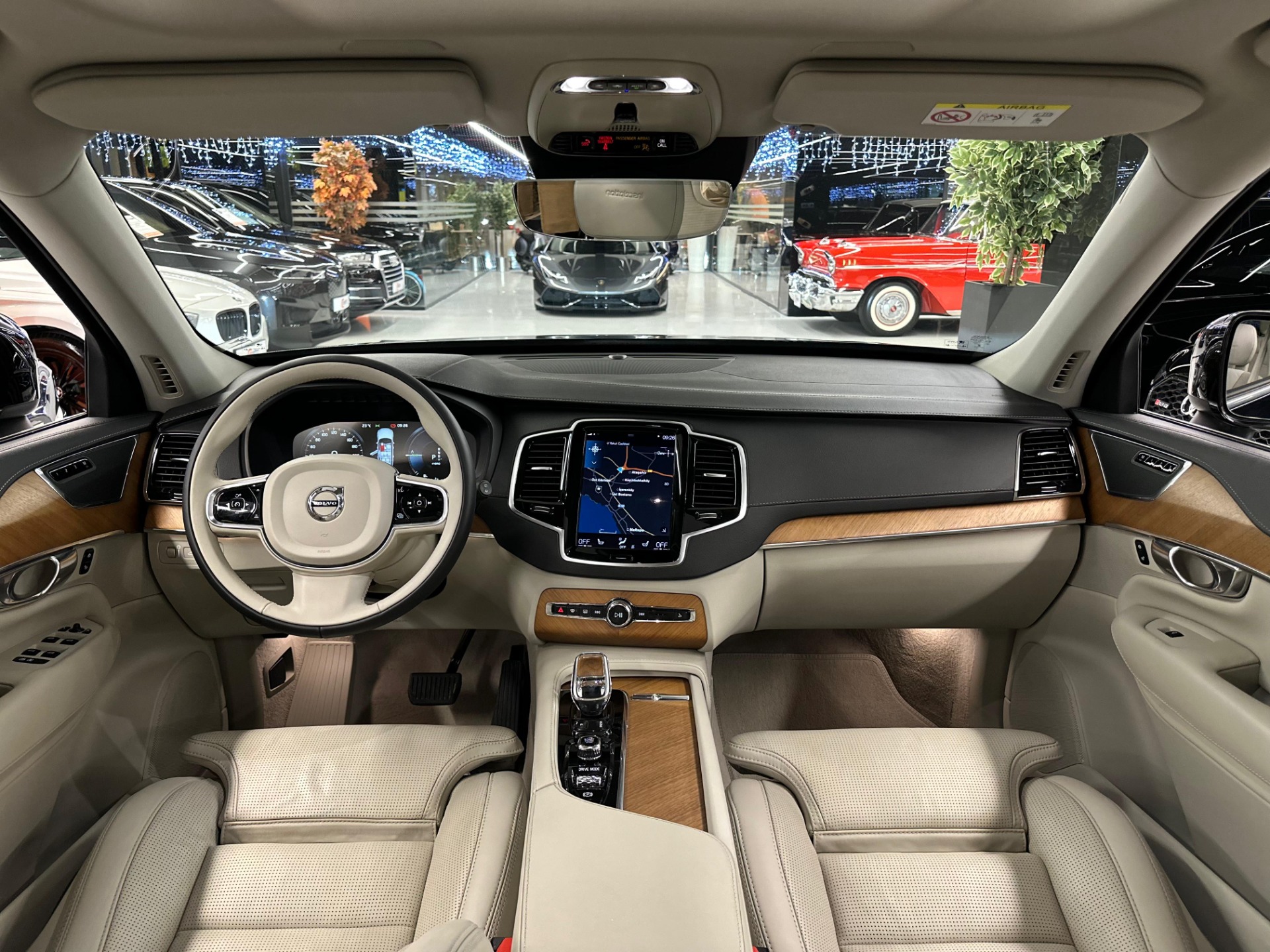 2020 Model Volvo XC90 2.0 T8 Recharge Inscription-19