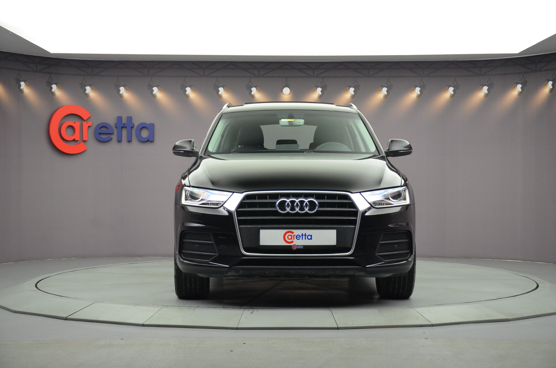 2015 Model Audi Q3 1.4 TFSI-1