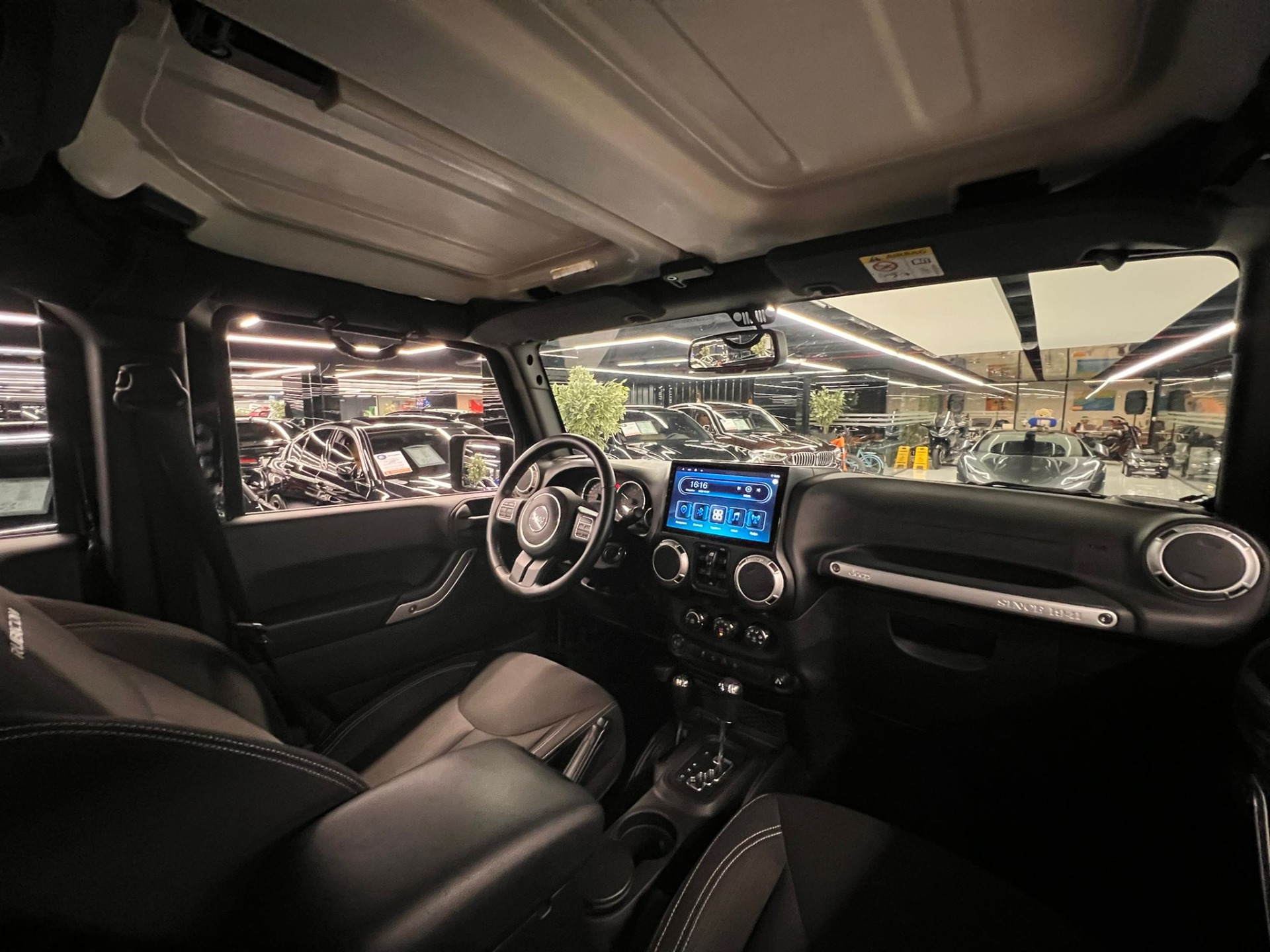 2015 Model Jeep 2.8  Rubicon Wrangler-13