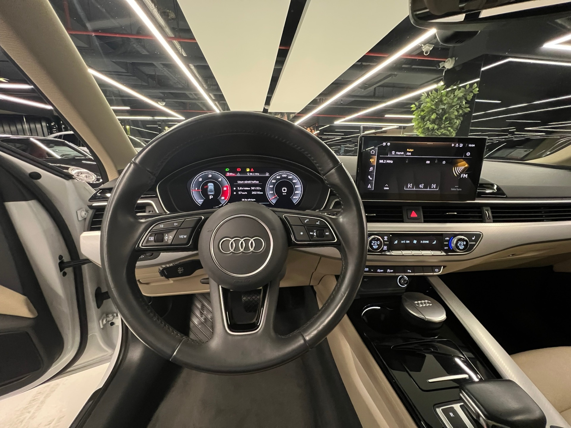 2019 Model Audi A4 40 2.0 TDI Advanced-14