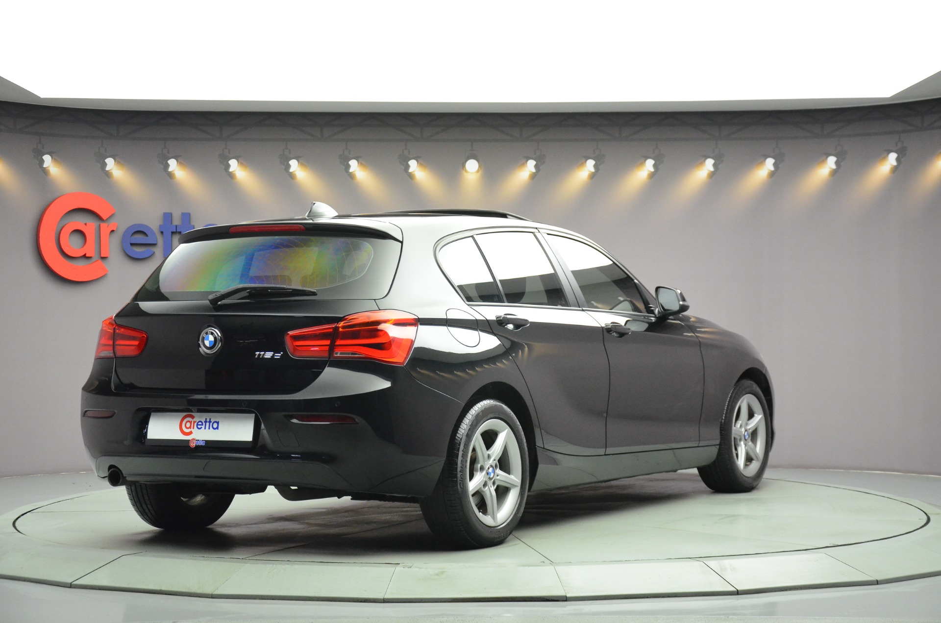 2015 Model Bmw 1.16D Joy-4