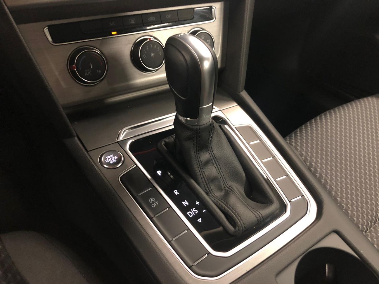 Caretta'dan 2017 Otomatik 1.6 TDI BlueMotion 120 Ps Passat-23