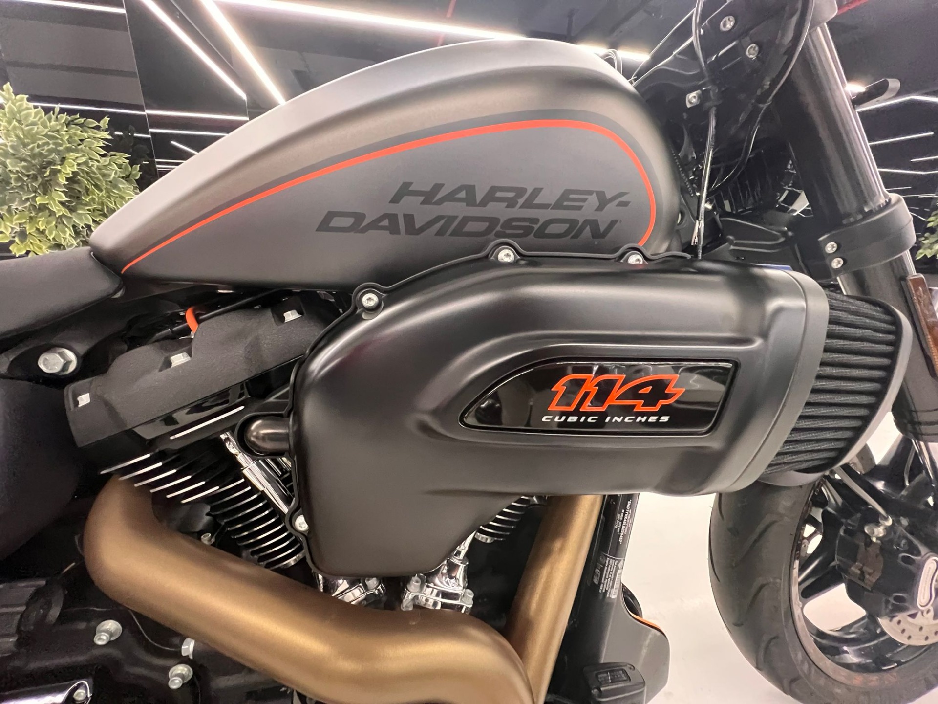 2020 Harley-Davidson FXDR 114-9
