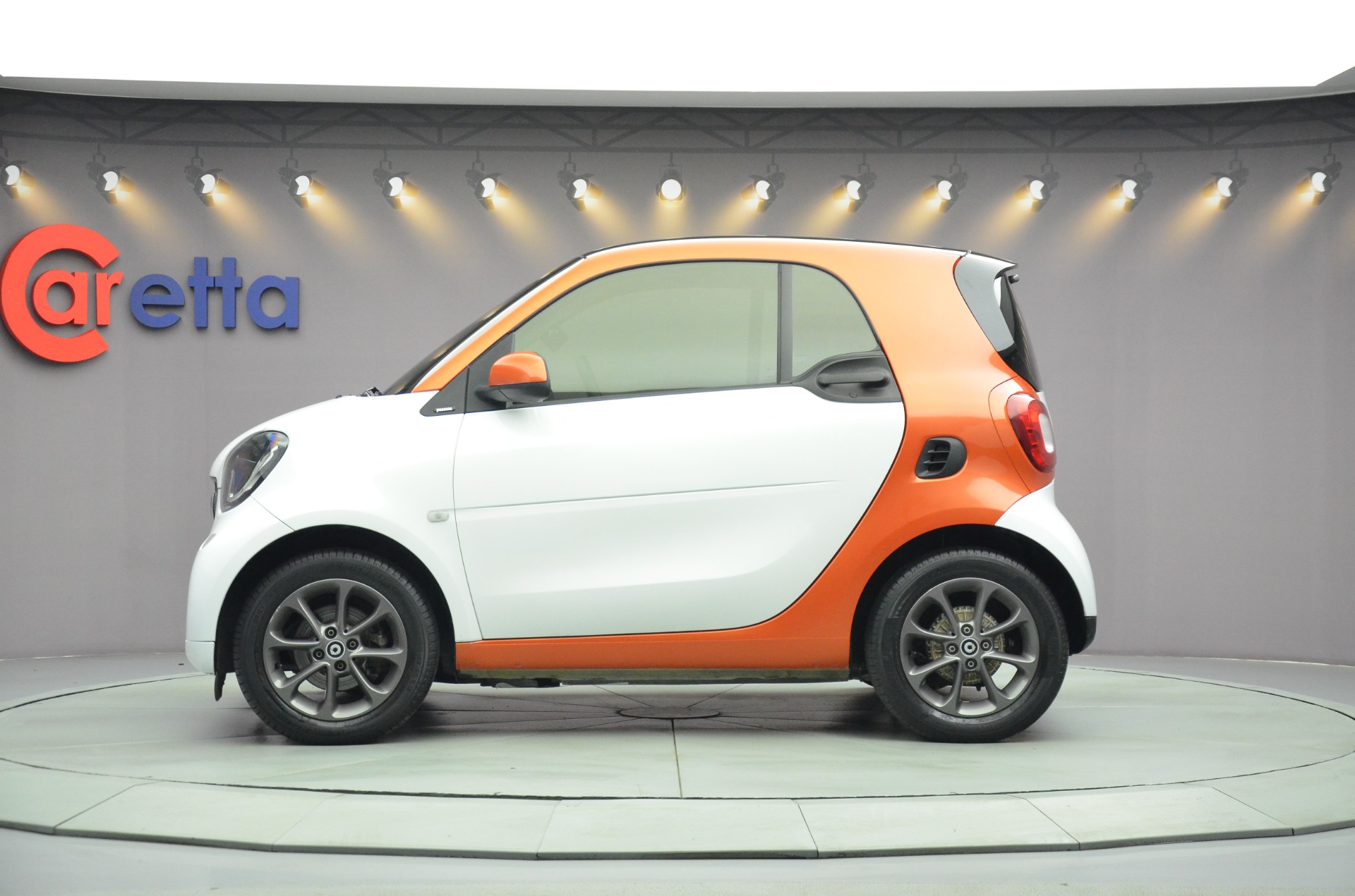 2016 Model Smart Fourtwo Passion-7